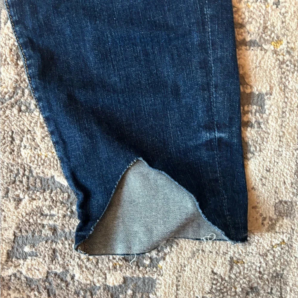 Good American Indigo Ankle Jeans - Picture 2 of 6